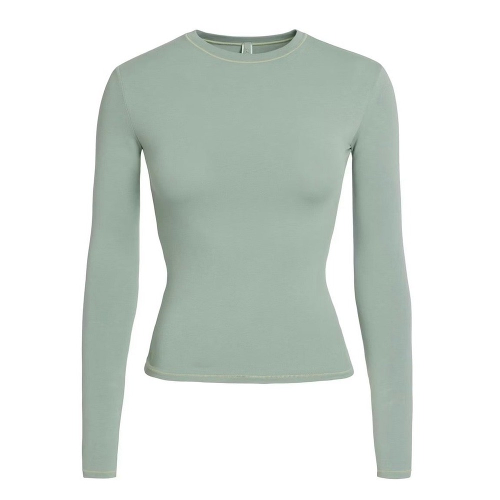 SKIMS LONG SLEEVE T-SHIRT | COLOR: MINERAL | XS